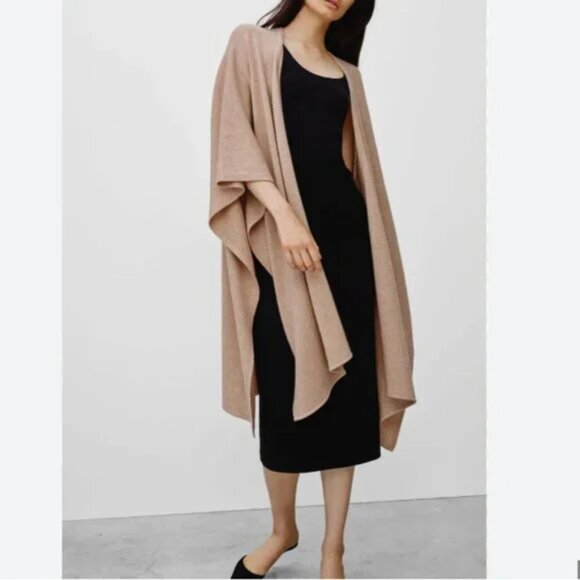 Aritzia Babaton Lenny Wool Cashmere Shawl Cape Cardigan Tab Beige Small/Medium - Picture 4 of 8